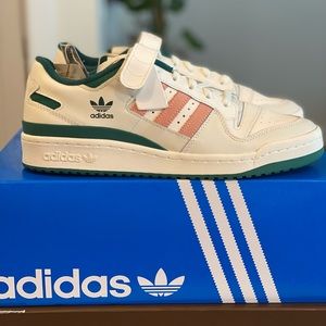 Adidas forum 84 low in Green and Pink - Mens US 10.5